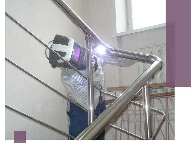 Монтаж перил и ограждений качественно в Астрахани