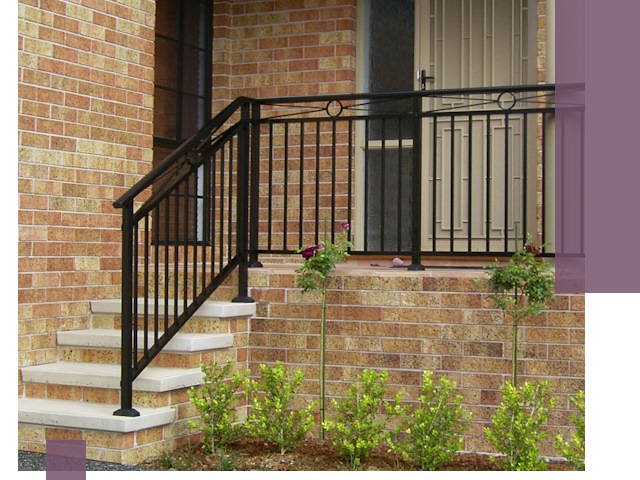 Уличные перила из металла под ключ в Астрахани