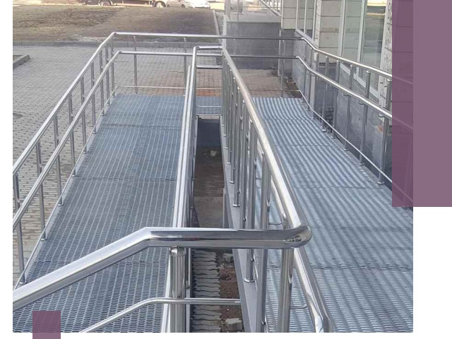 Монтаж пандусов любой сложности в Астрахани за короткие сроки