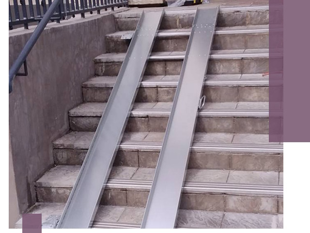 Демонтаж откидных пандусов профессионально в Астрахани