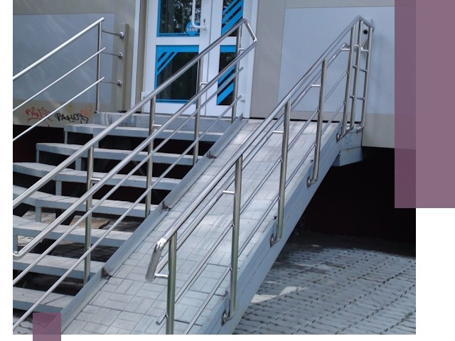 Пандус на крыльцо под ключ в Астрахани: монтаж и изготовление