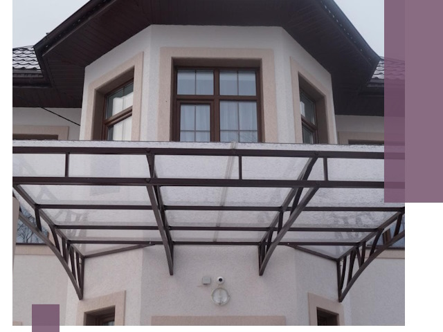 Козырьки из поликарбоната под ключ в Астрахани