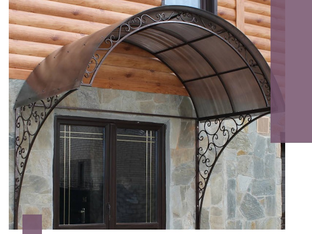 Арочные козырьки под ключ в Астрахани: изготовление и монтаж
