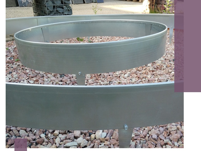 Нержавеющие бордюры под ключ в Астрахани — изготовление и монтаж