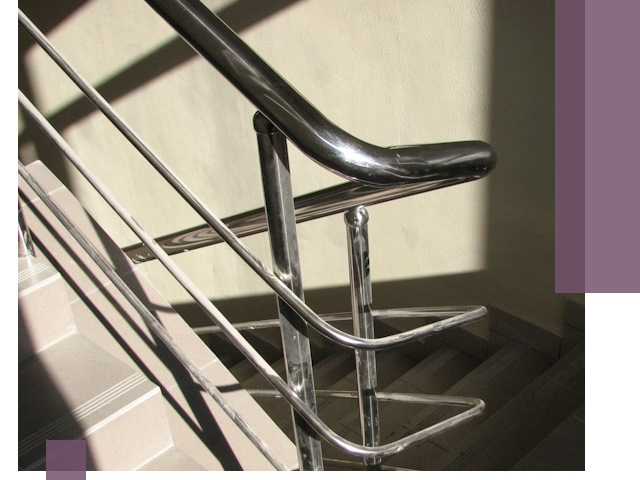 Поручни из нержавеющей стали под ключ в Астрахани